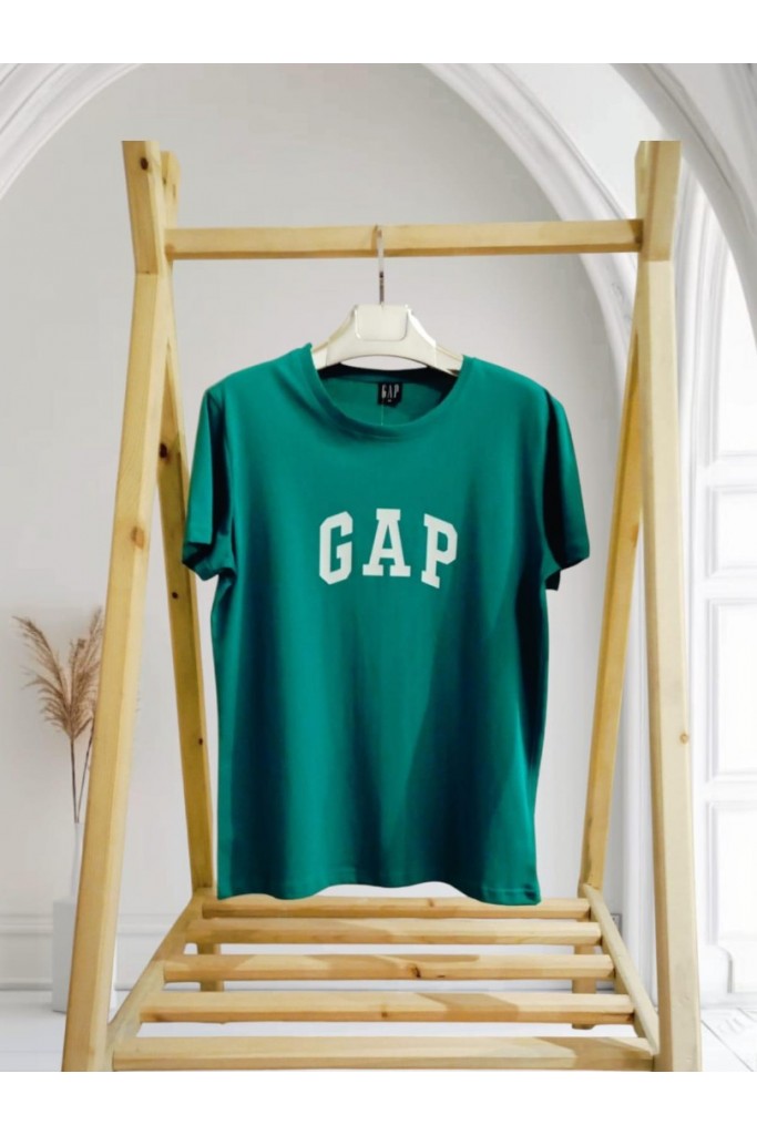 Petrol Yeşili Üzeri  Beyaz Gap Detaylı  Yetiskin T-shirt