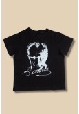 Siyah Üzeri Beyaz Atatürk Baskılı Çocuk T-Shirt