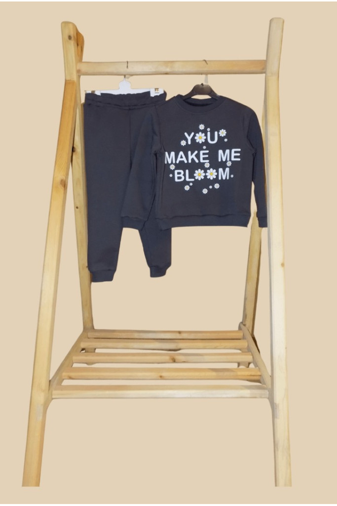 Siyah Üzeri You Make Me Bloom Baskılı Çocuk Eşofman Takımı